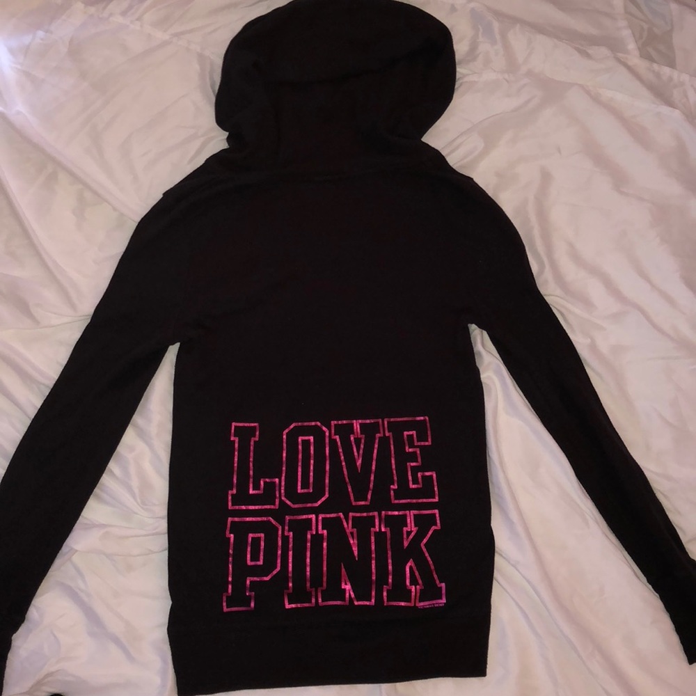 ✨✨💋💕V.S SHIRT HOODIE 💕💕